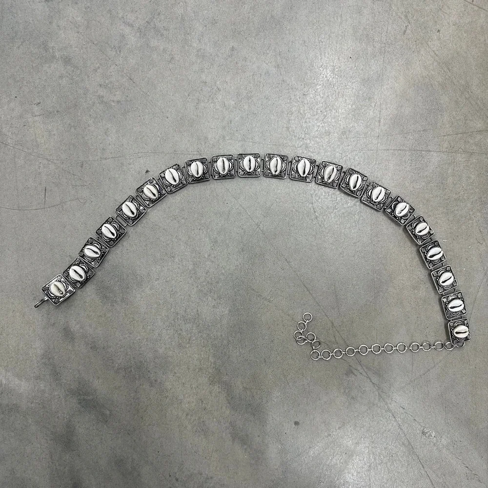 Silver Tone Cowrie Shell Chain Belt Y2K Boho
